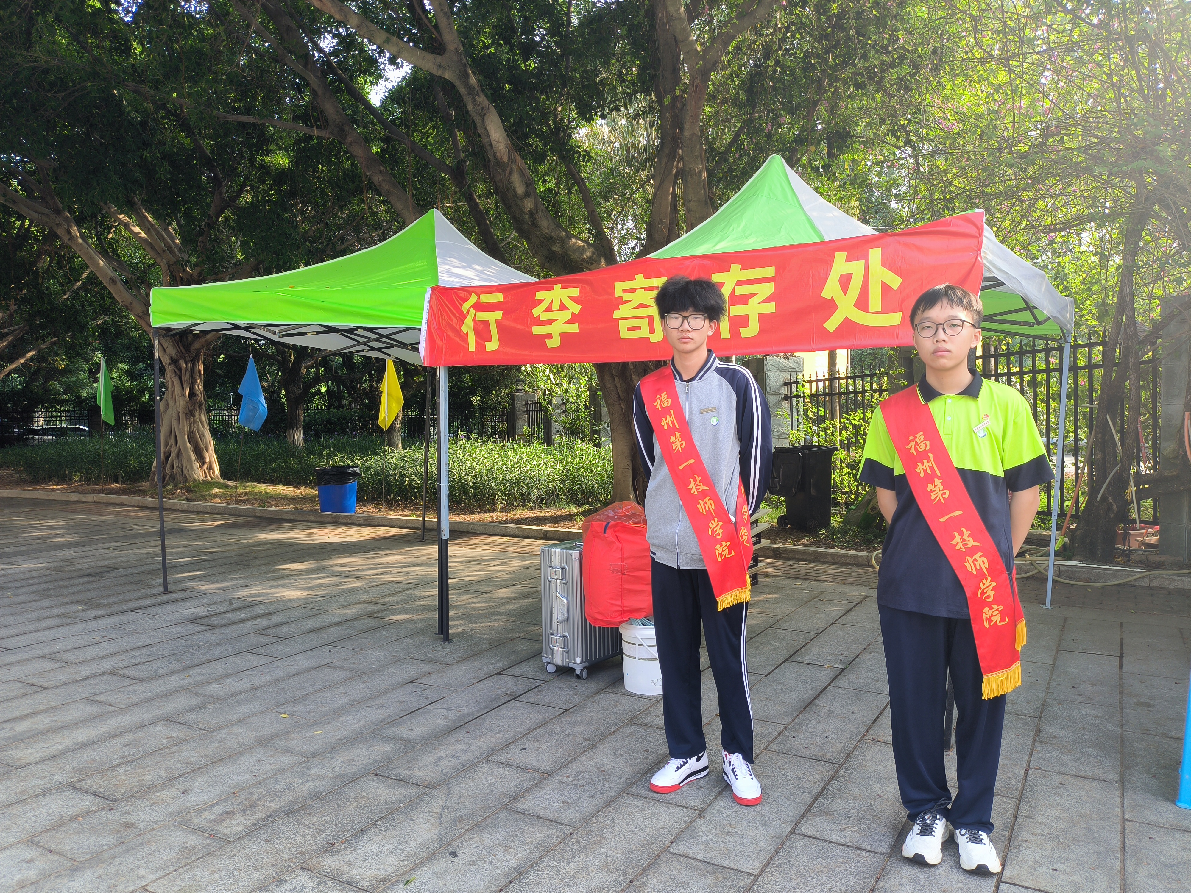 fee5b6c277918542d767d42a569ac85.jpg