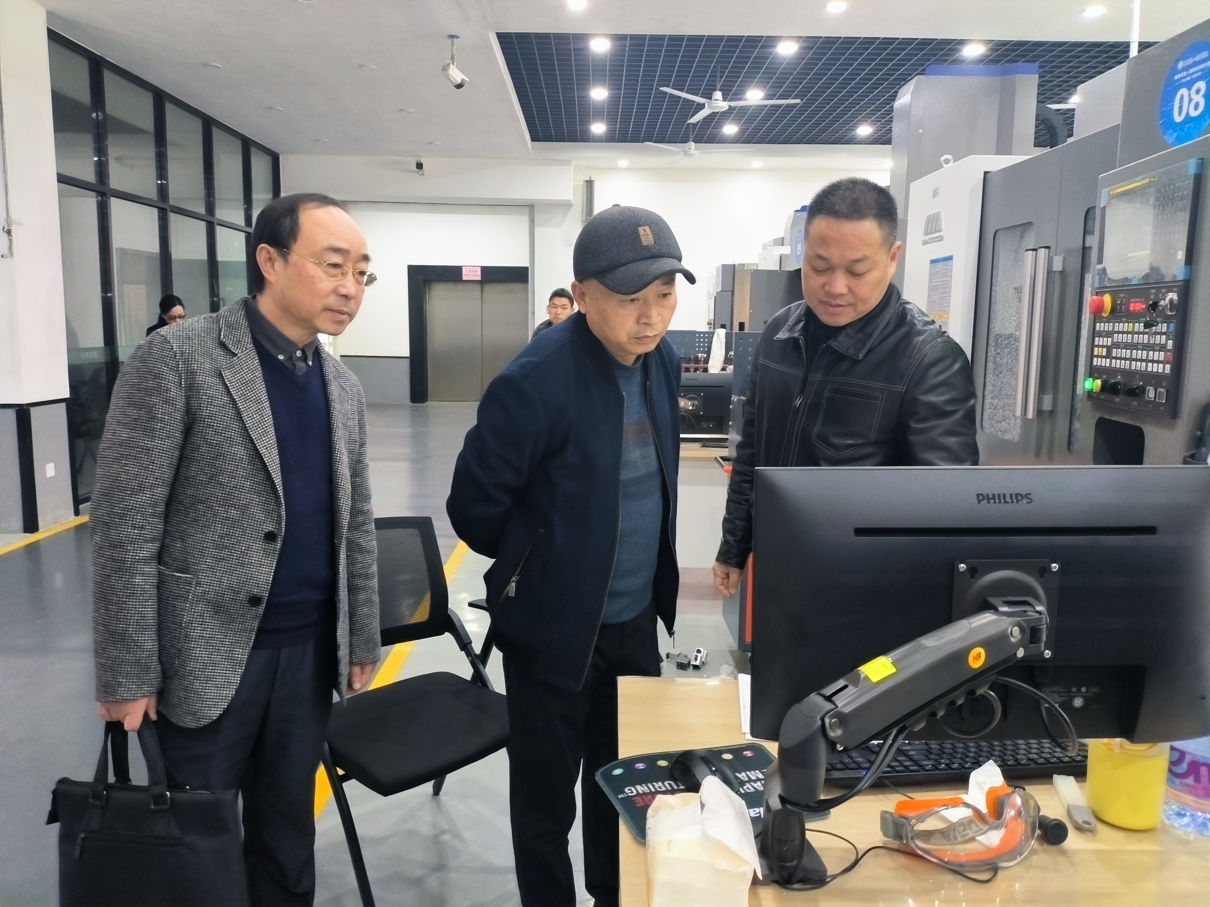 微信图片_20250301162058.jpg