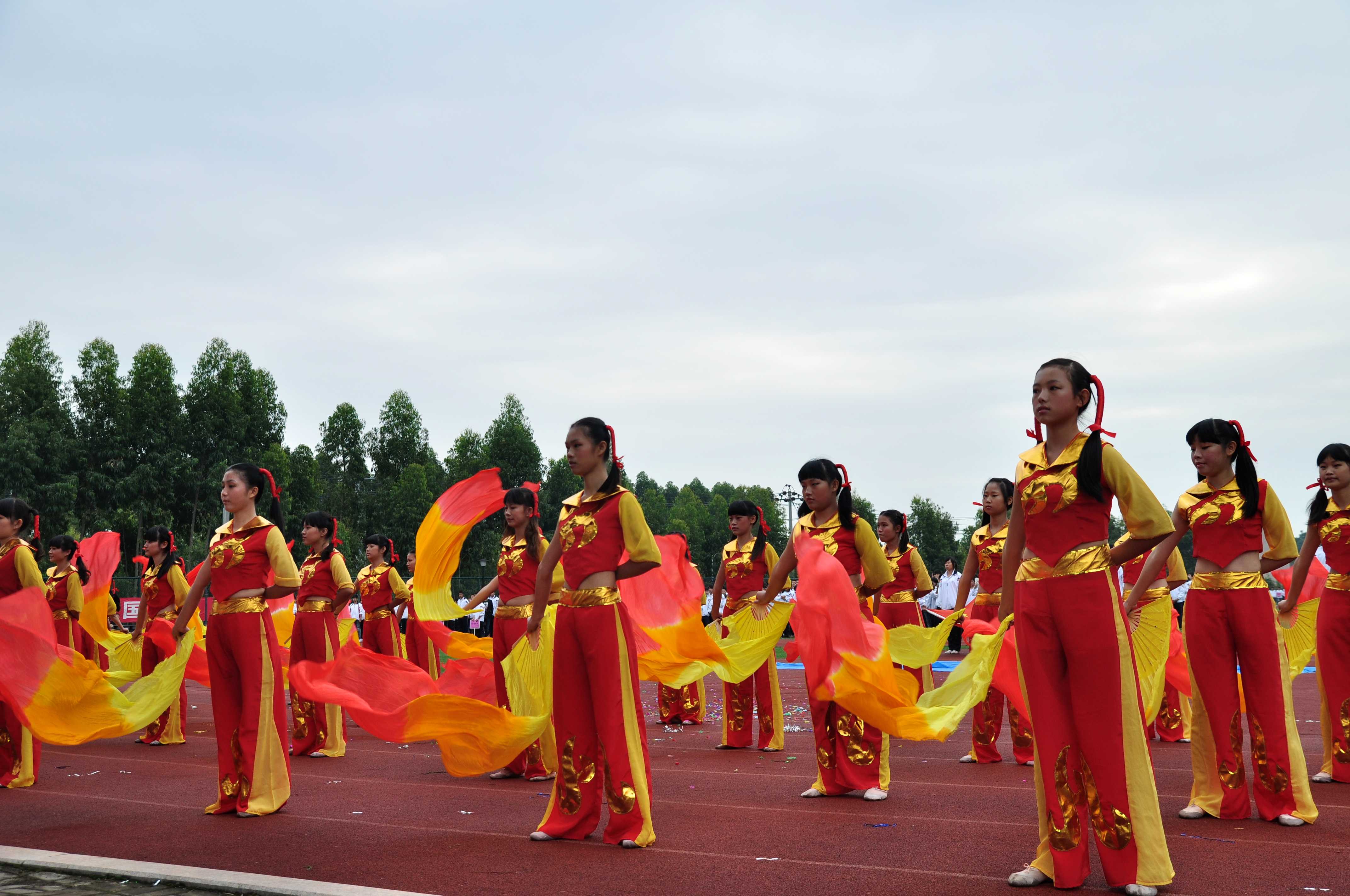 学校第二十四届运动会开幕式（组图）(图4)