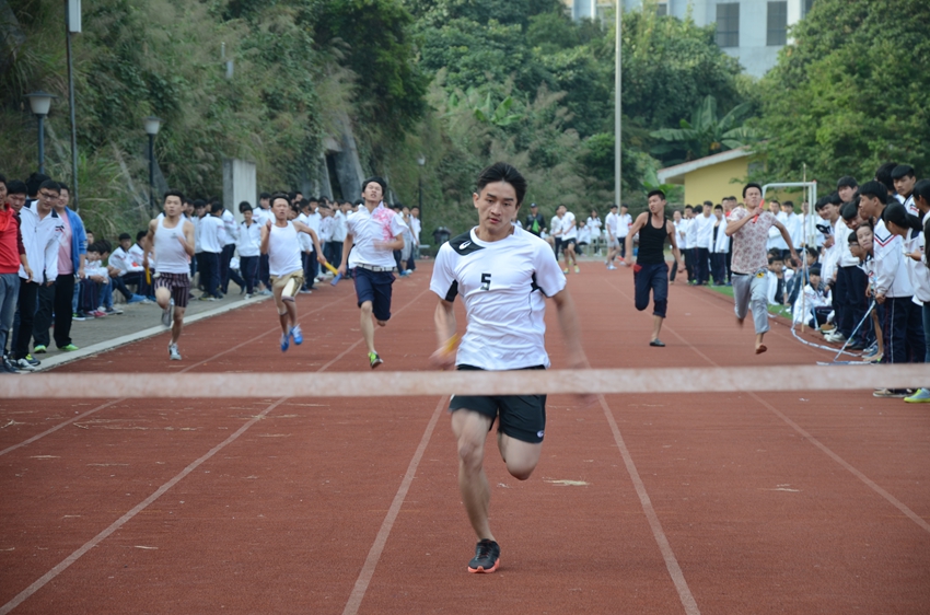 学院召开第二十五届运动会(图39)