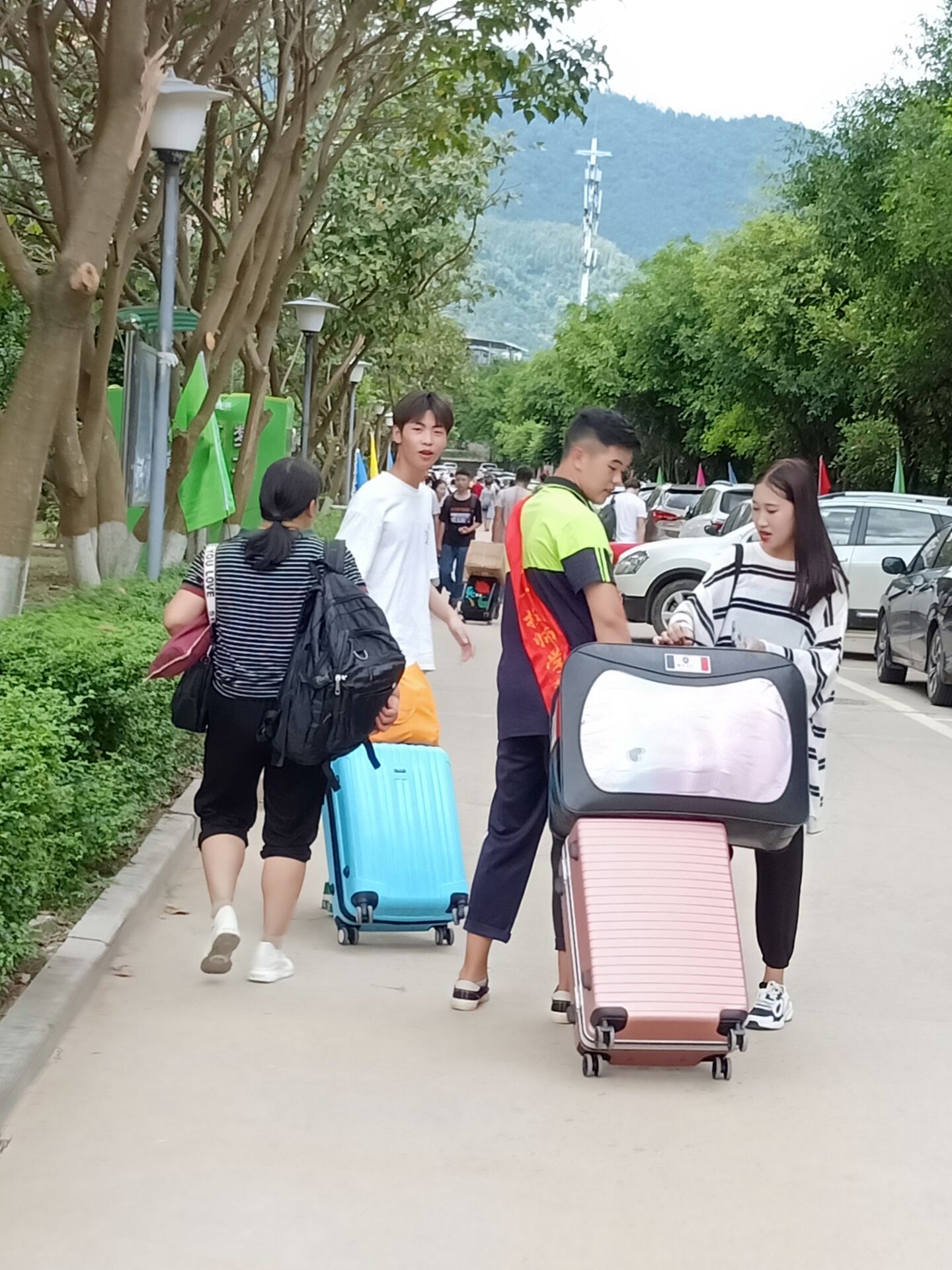 欢迎新同学 开启新航程(图6)