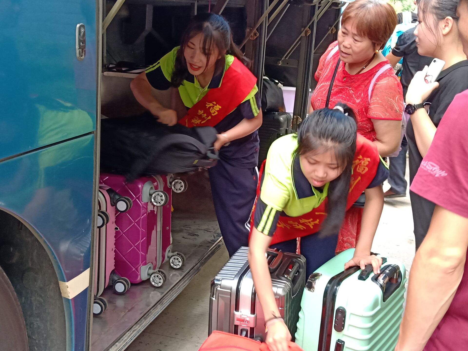 欢迎新同学 开启新航程(图5)