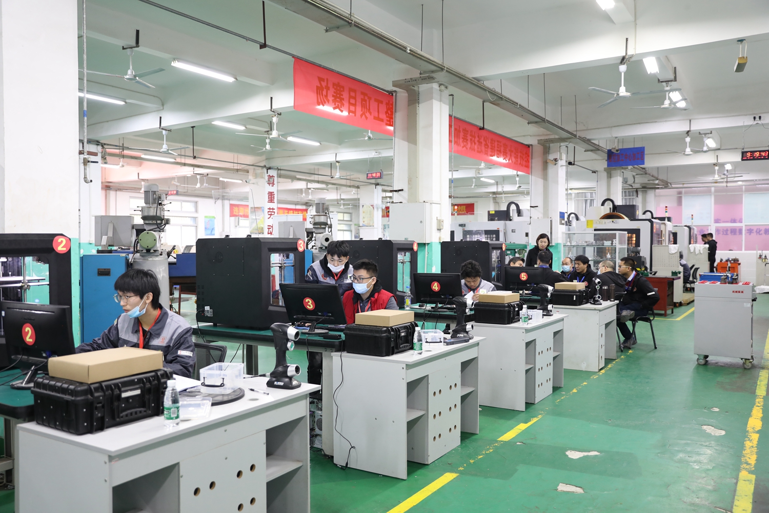 第九届全国数控技能大赛福建省选拔赛在澳门永利集团落幕(图2)
