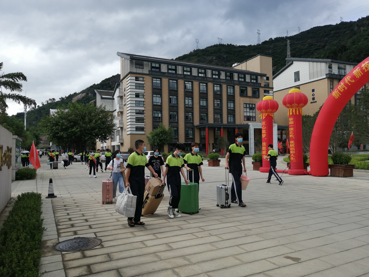 学院喜迎2021级新生(图8)