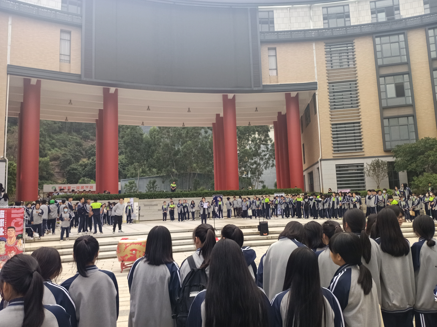 技师学院开展社团纳新活动(图1)