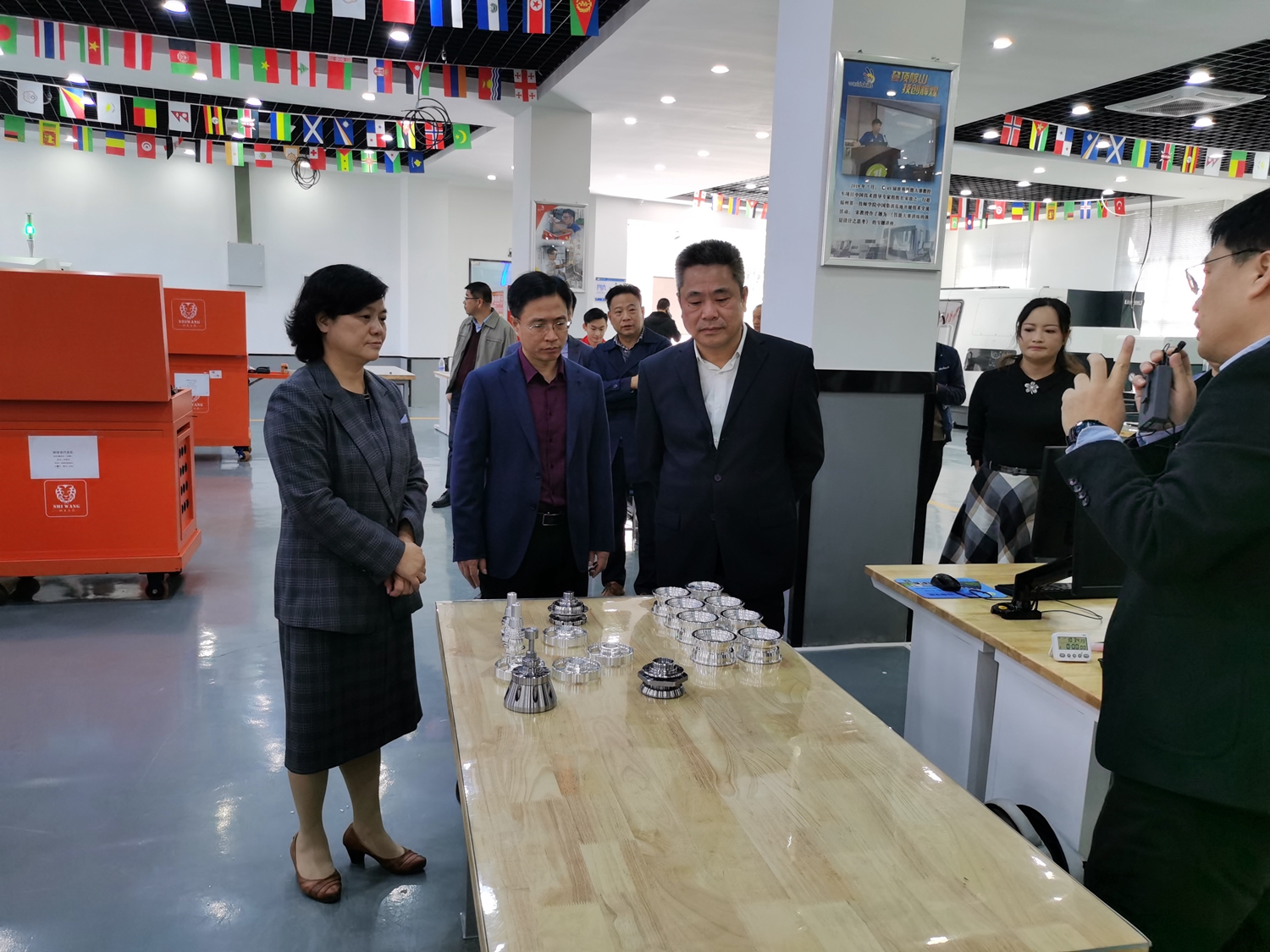 福州第一家工业园区职业技能提升中心在澳门永利集团揭牌成立(图4)