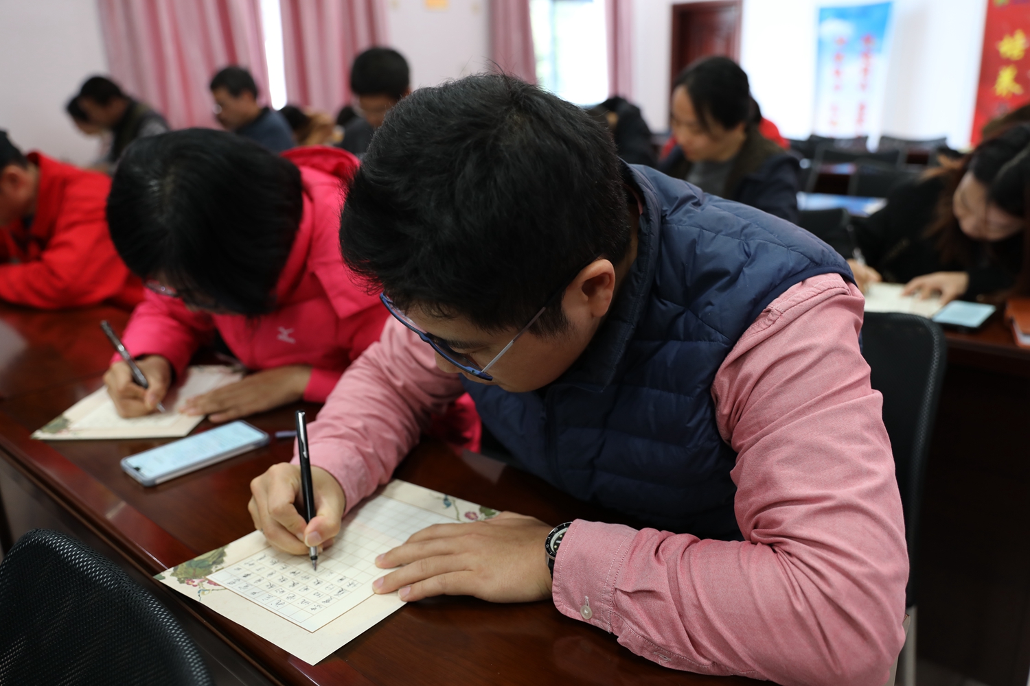【岗位练兵】澳门永利集团举办教职工硬笔书法比赛(图3)