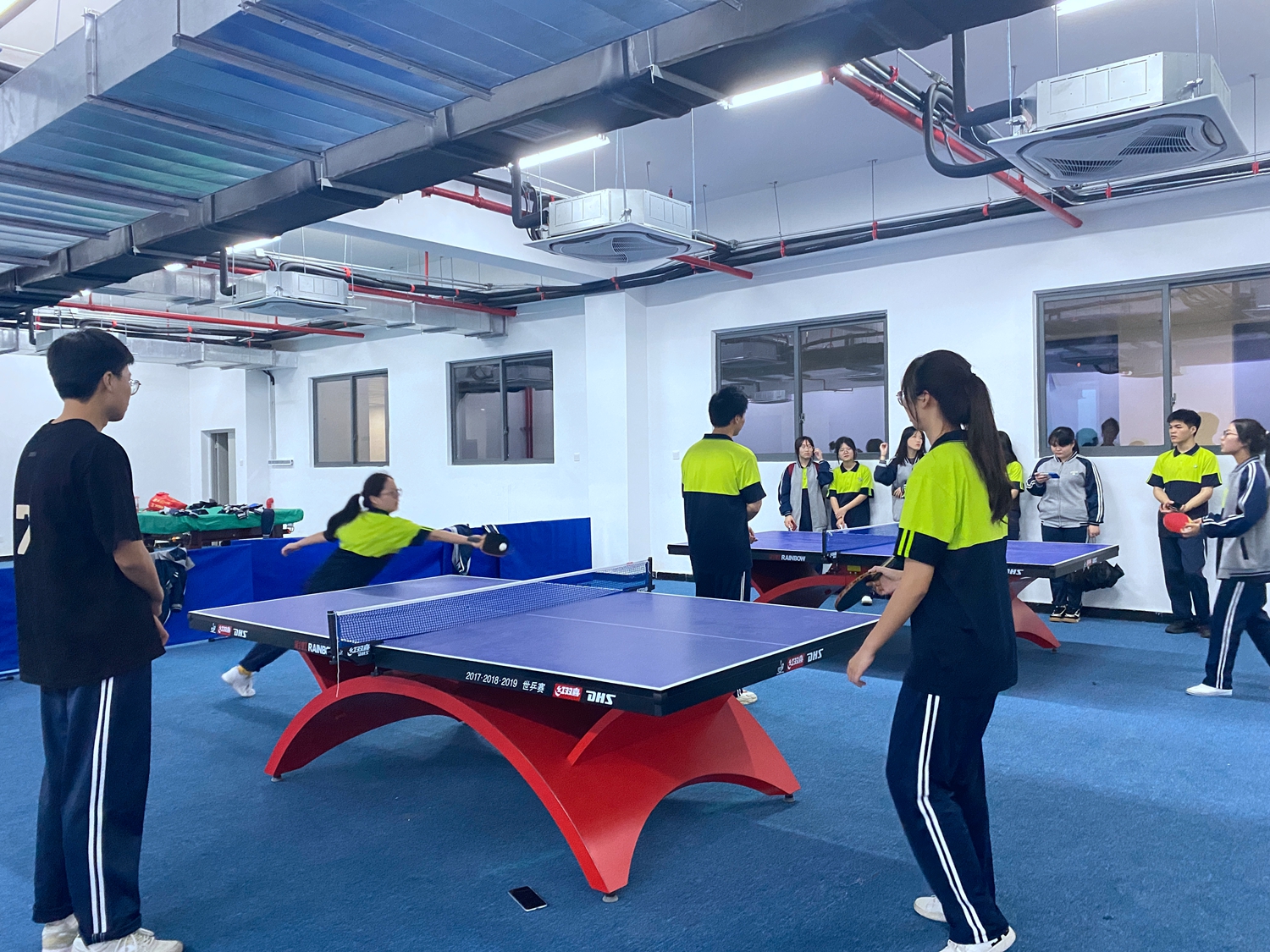 【职教周活动系列报道②】 澳门永利集团举行“明心杯”乒乓球大赛(图2)