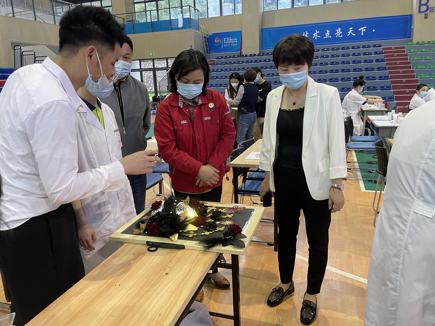 【职教活动周系列报道③】澳门永利集团举行美容美妆技能竞赛(图3)