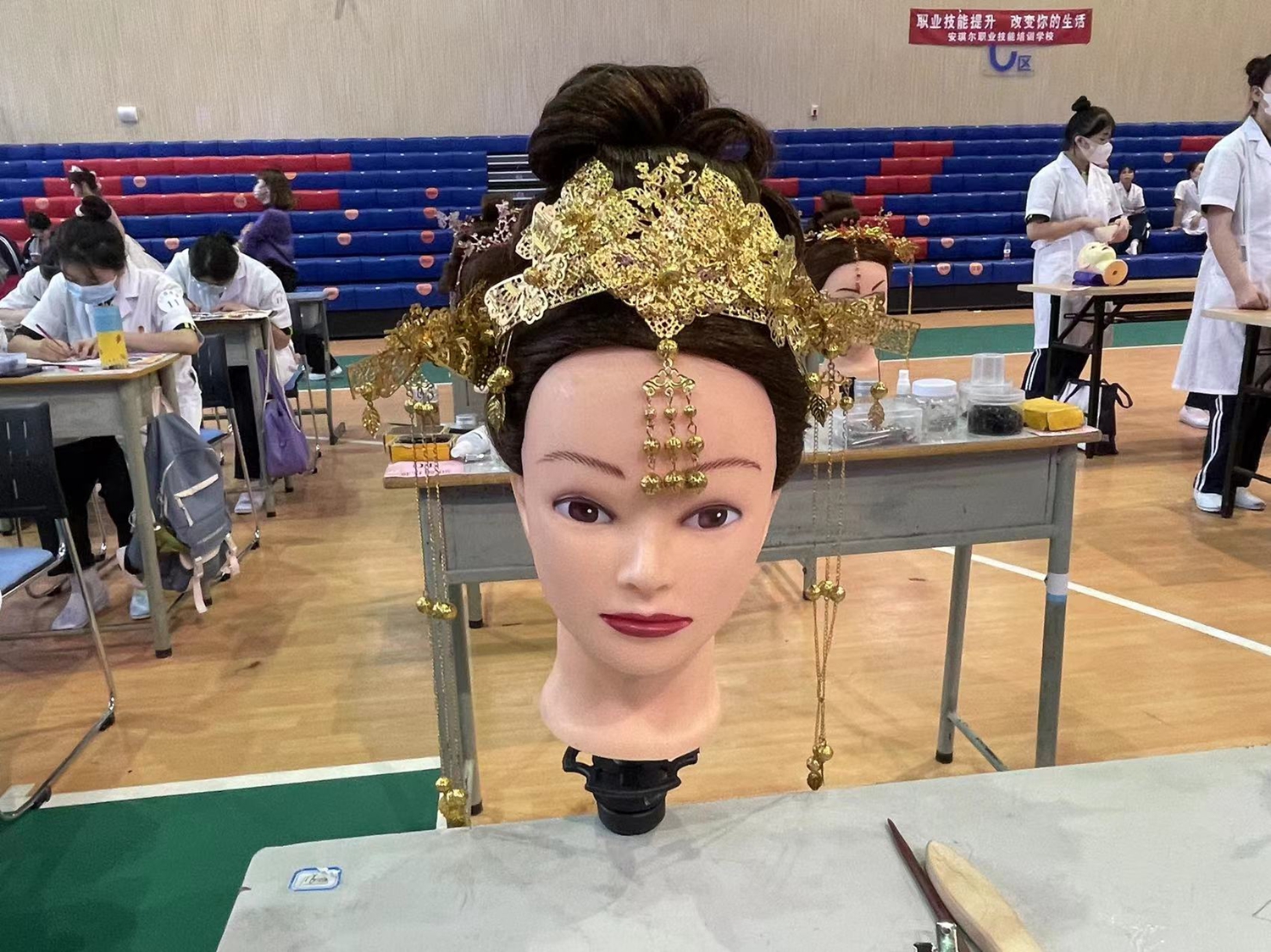 【职教活动周系列报道③】澳门永利集团举行美容美妆技能竞赛(图6)