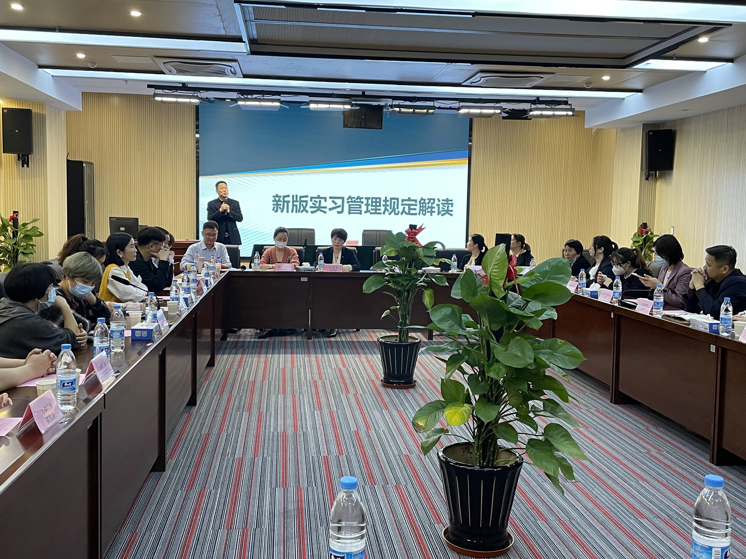 【职教活动周系列报道④】澳门永利集团举行校企合作交流会(图1)
