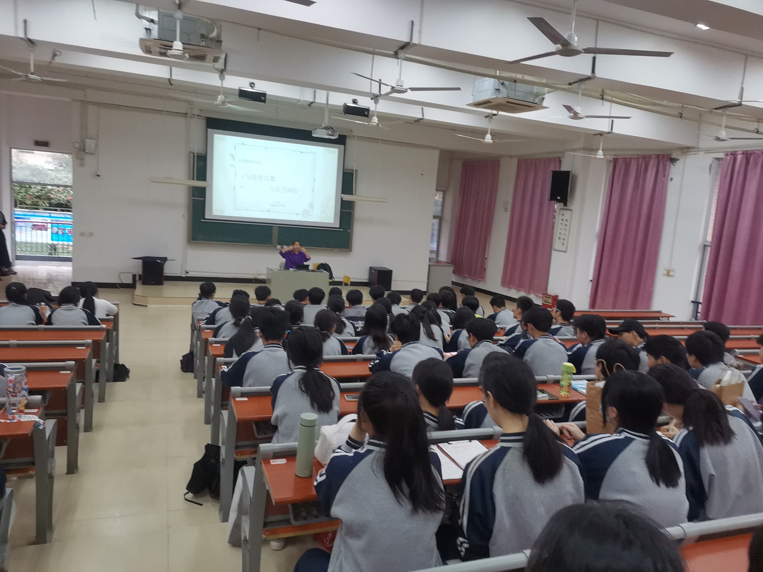 2-22052FSSK30.jpg