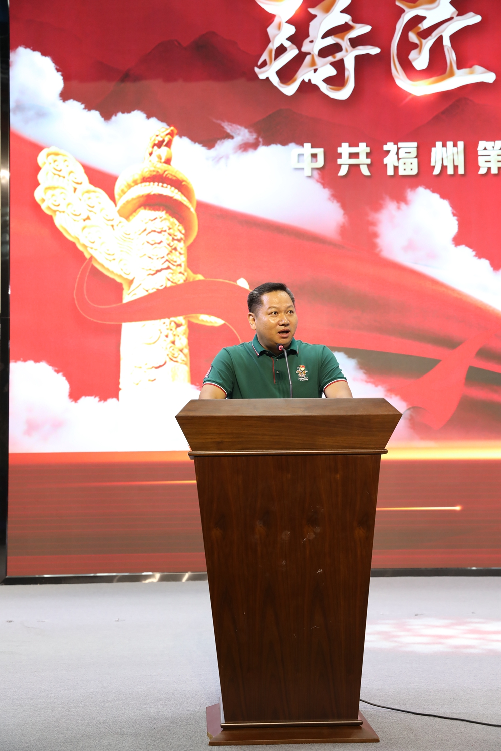 澳门永利集团举行“庆七一，喜迎二十大”党日活动(图3)
