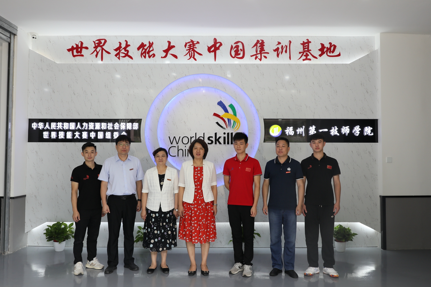2-22100P9401XN.JPG