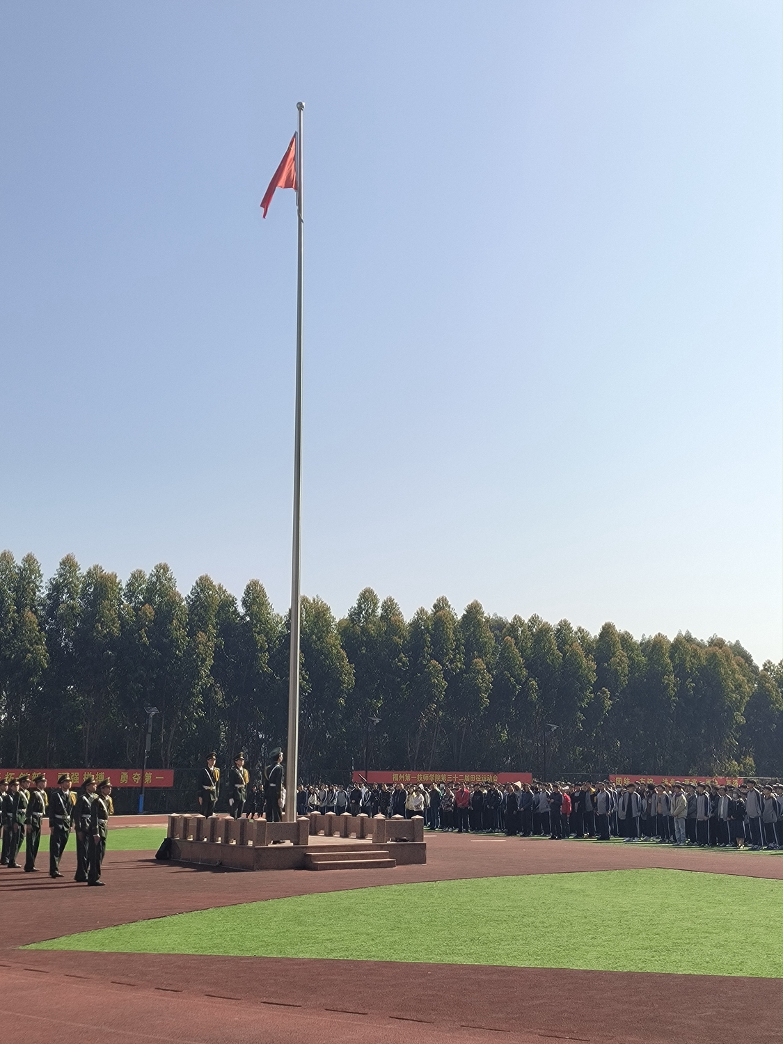 澳门永利集团开展“学雷锋，树新风”系列活动(图3)