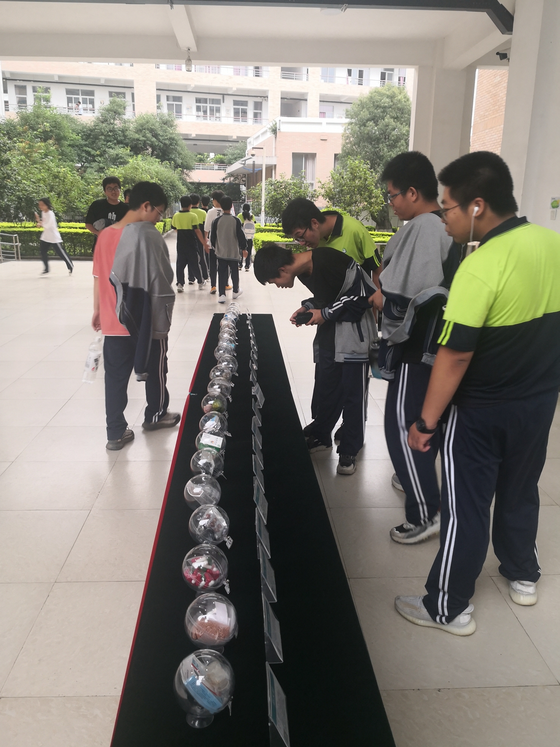 远离毒品，一技在行动(图2)